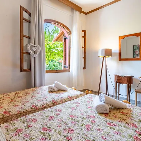 House Theodora Holidays Greece *