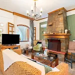 House Theodora Holidays Greece Dragotina