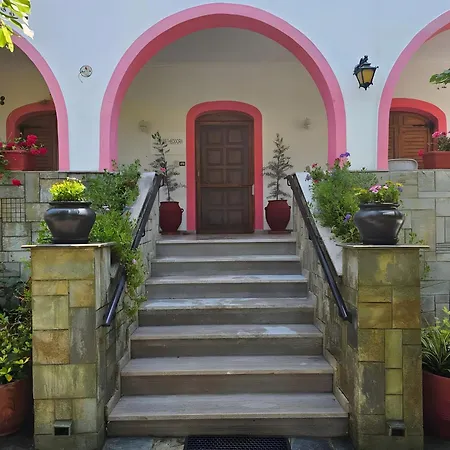 בית נופש House Theodora Holidays Greece Dragotiná