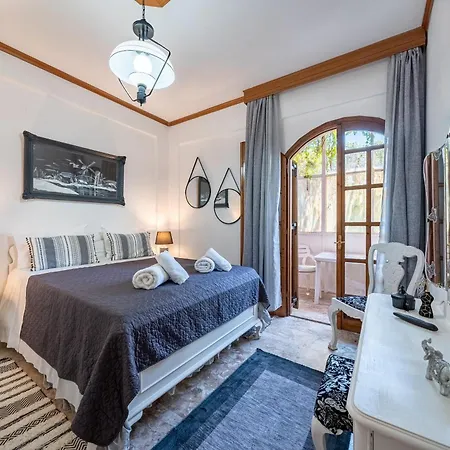 בית נופש House Theodora Holidays Greece Dragotiná